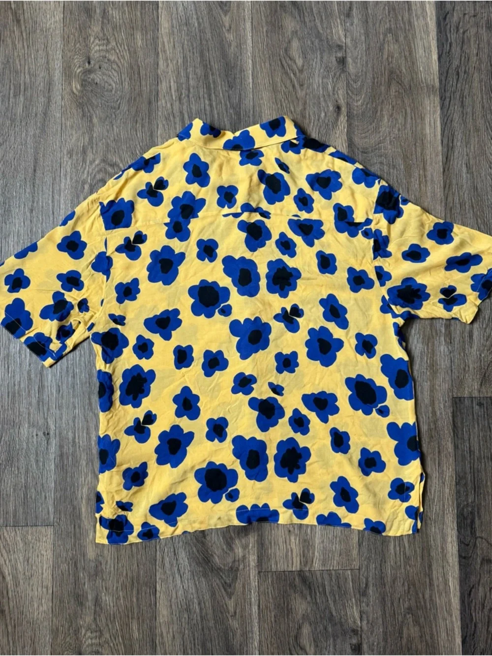 Sandro Paris Men's Yellow Blue Poppies Viscose Button-Up Shirt Size M - Picture 10 of 10